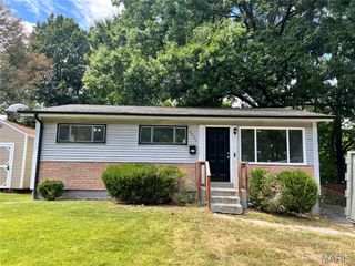 4033 Cranberry, St Louis, MO 63121