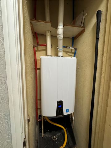 125 Redwood Drive, Highland Village, TX 75077