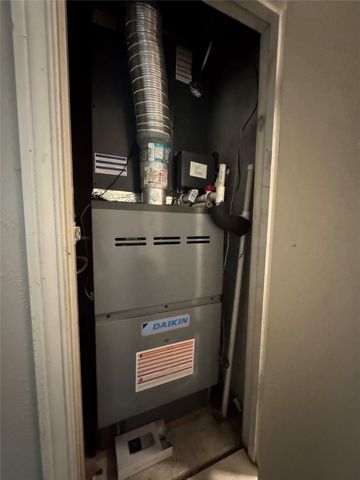 125 Redwood Drive, Highland Village, TX 75077