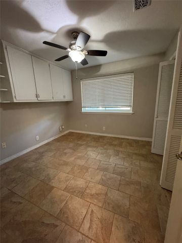 125 Redwood Drive, Highland Village, TX 75077