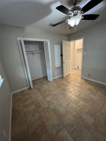 125 Redwood Drive, Highland Village, TX 75077