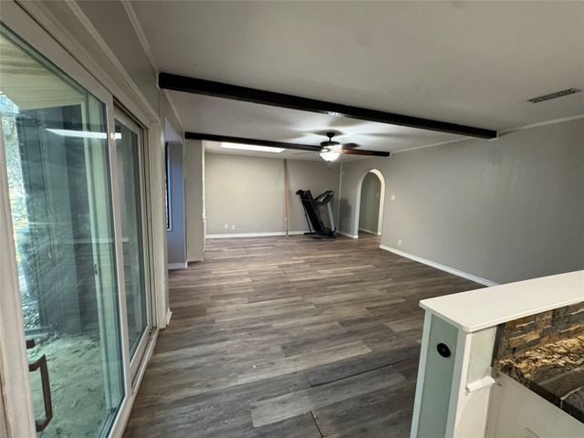 125 Redwood Drive, Highland Village, TX 75077