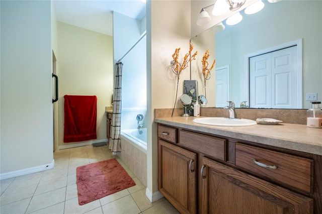 2152 NW 144TH STREET, Newberry, FL 32669