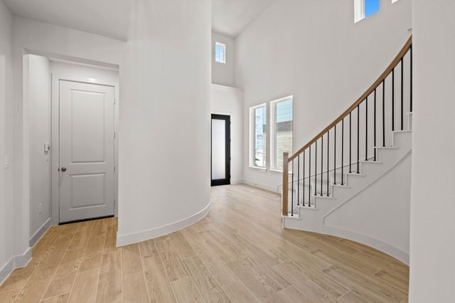 529 Buckaroo DR, Georgetown, TX 78633