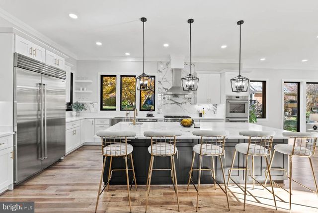 2115 NATAHOA CT, Falls Church, VA 22043