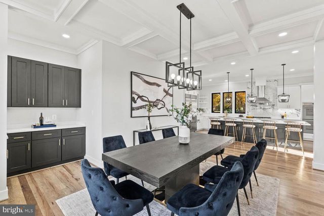 2115 NATAHOA CT, Falls Church, VA 22043