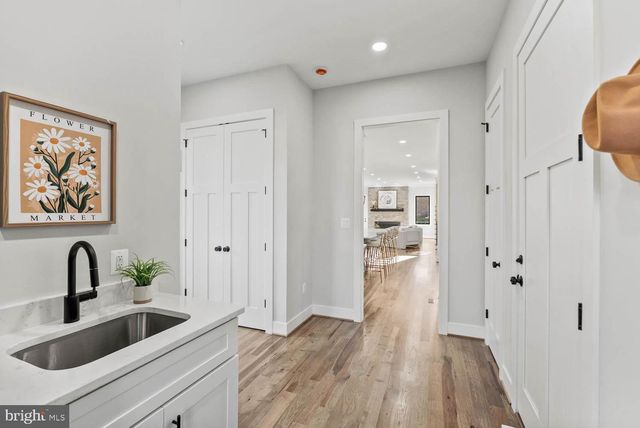 2115 NATAHOA CT, Falls Church, VA 22043