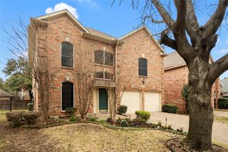 3777 Meadowcreek Circle, Addison, TX 75001