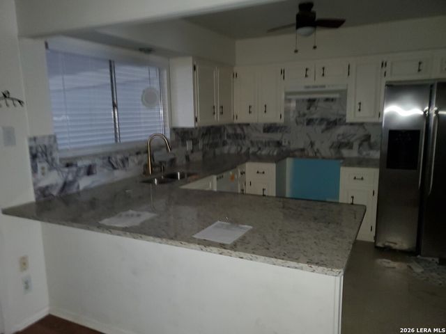 303 Cordoba Dr, Universal City, TX 78148