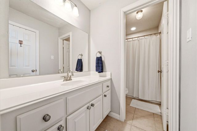 18406 S Settlers Shore Drive, Cypress, TX 77433
