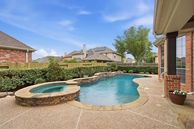 18406 S Settlers Shore Drive, Cypress, TX 77433