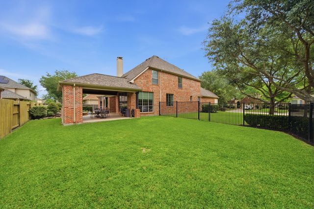 18406 S Settlers Shore Drive, Cypress, TX 77433