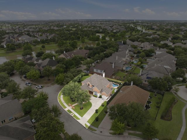 18406 S Settlers Shore Drive, Cypress, TX 77433