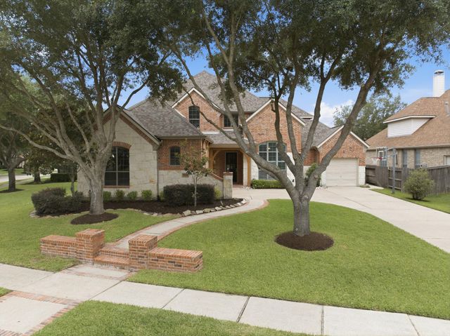 18406 S Settlers Shore Drive, Cypress, TX 77433