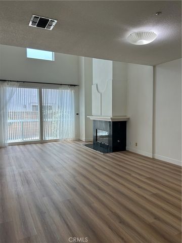 422 California F, Arcadia, CA 91006
