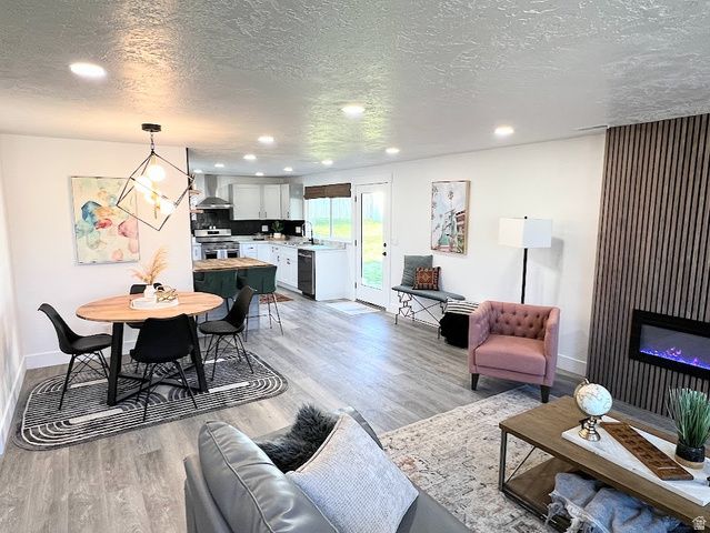 1448 E ESTRELLITA DR, Sandy, UT 84093