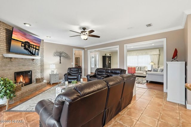 10 Magnolia Ln S, Ormond Beach, FL 32174