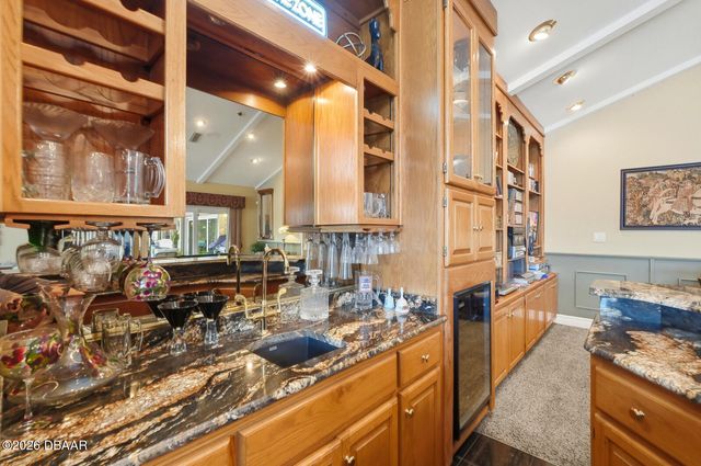 10 Magnolia Ln S, Ormond Beach, FL 32174