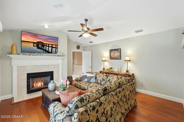 10 Magnolia Ln S, Ormond Beach, FL 32174