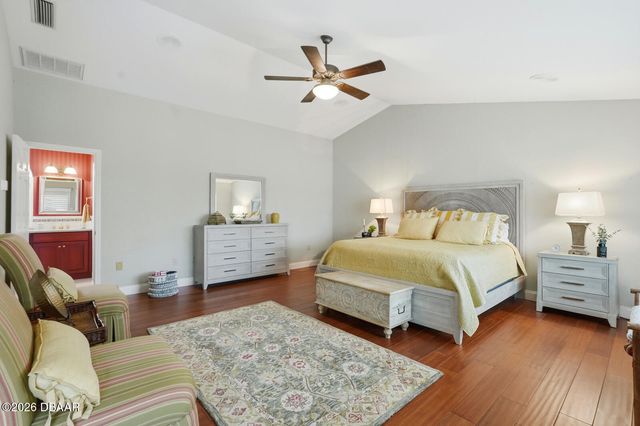 10 Magnolia Ln S, Ormond Beach, FL 32174