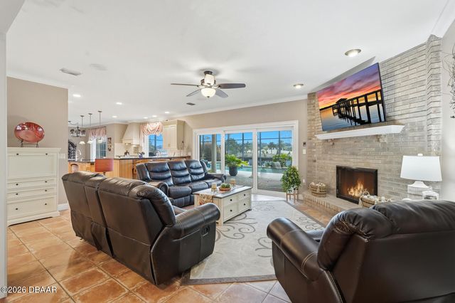 10 Magnolia Ln S, Ormond Beach, FL 32174