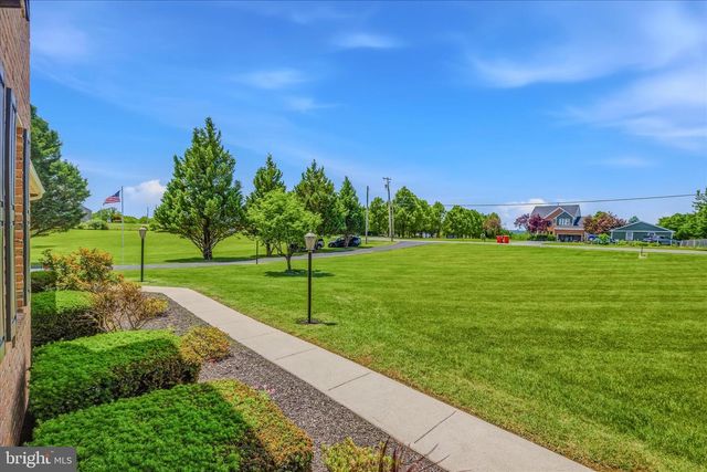 1131 KELLY ISLAND RD, Martinsburg, WV 25405