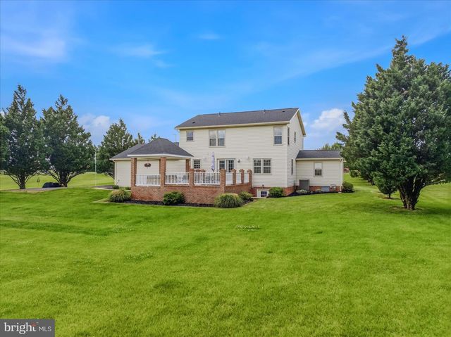 1131 KELLY ISLAND RD, Martinsburg, WV 25405