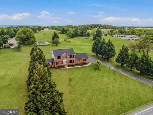 1131 KELLY ISLAND RD, Martinsburg, WV 25405