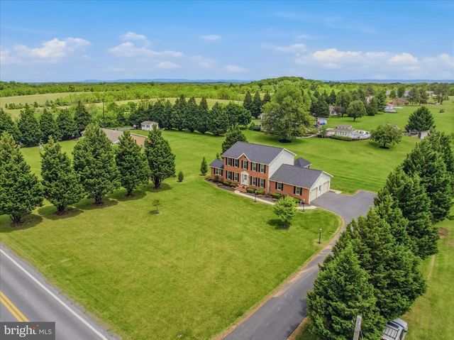 1131 KELLY ISLAND RD, Martinsburg, WV 25405