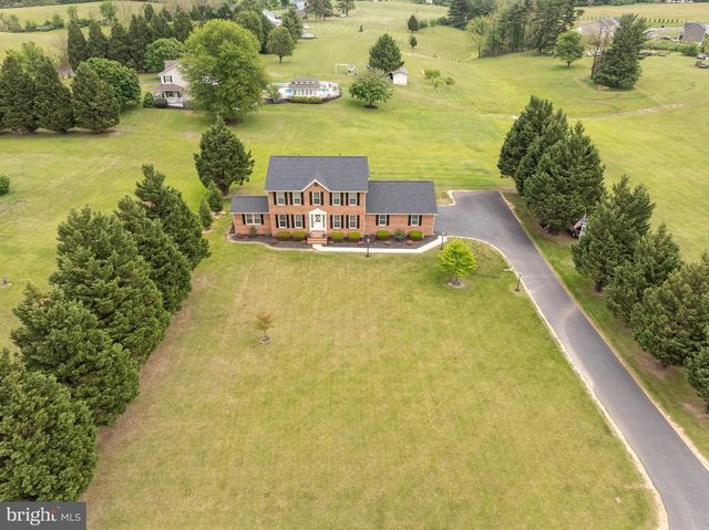 1131 KELLY ISLAND RD, Martinsburg, WV 25405