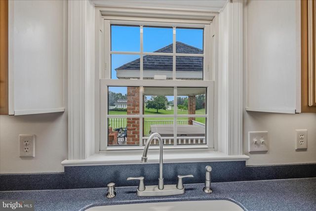 1131 KELLY ISLAND RD, Martinsburg, WV 25405