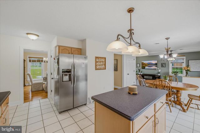 1131 KELLY ISLAND RD, Martinsburg, WV 25405