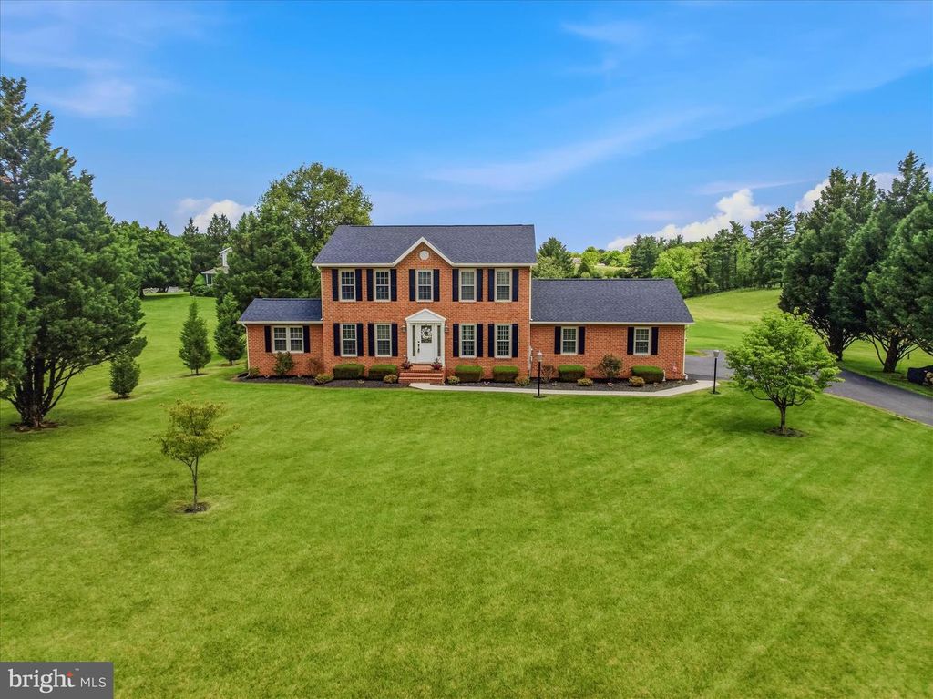 1131 KELLY ISLAND RD, Martinsburg, WV 25405