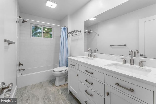 9410 LINDEN AVE, Bethesda, MD 20814