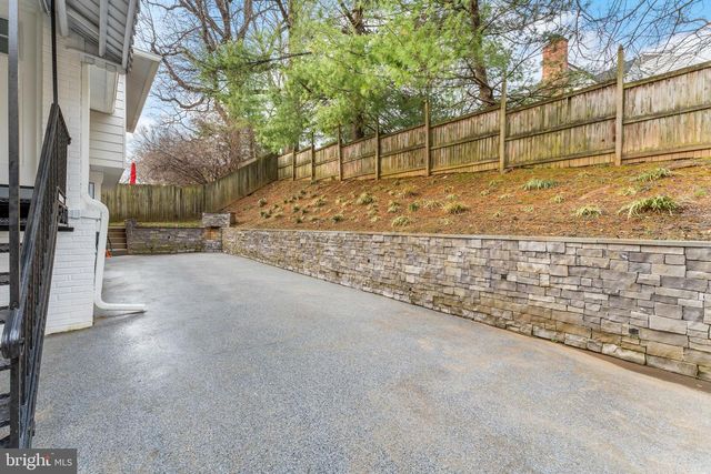 9410 LINDEN AVE, Bethesda, MD 20814