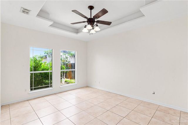 214 N 17th Street, Hidalgo, TX 78557