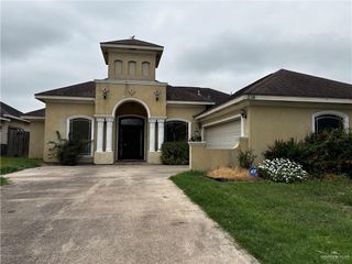 214 N 17th Street, Hidalgo, TX 78557