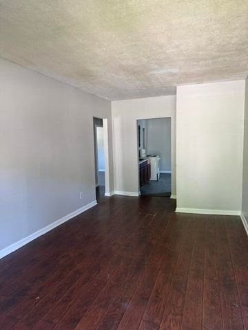 313 Holmes Street, Frankfort, KY 40601