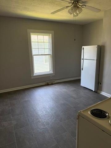 313 Holmes Street, Frankfort, KY 40601