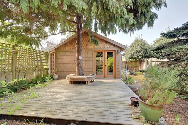 410 Lincoln Street, Port Townsend, WA 98368