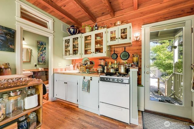 410 Lincoln Street, Port Townsend, WA 98368