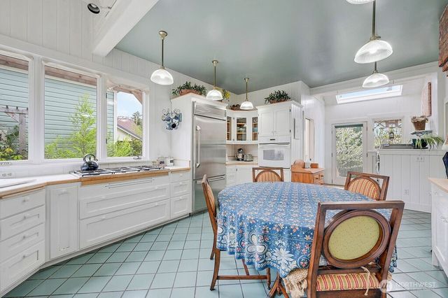 410 Lincoln Street, Port Townsend, WA 98368
