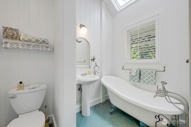 410 Lincoln Street, Port Townsend, WA 98368