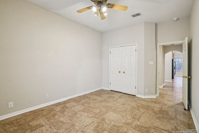 9403 Oakwood, San Antonio, TX 78254