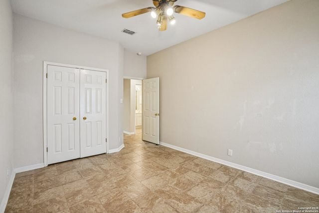 9403 Oakwood, San Antonio, TX 78254