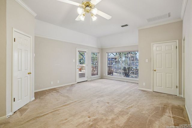 9403 Oakwood, San Antonio, TX 78254