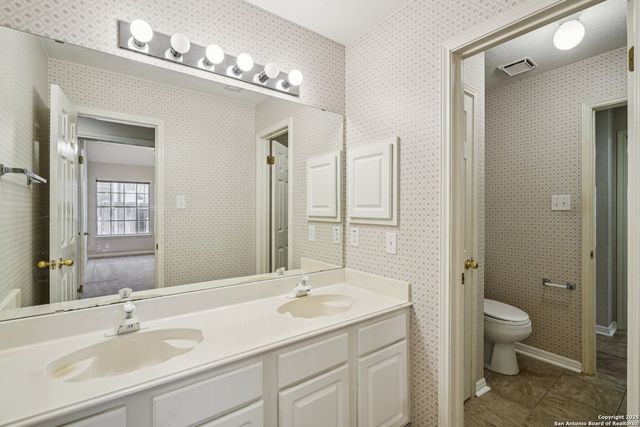 9403 Oakwood, San Antonio, TX 78254