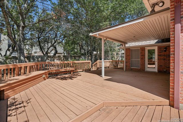 9403 Oakwood, San Antonio, TX 78254