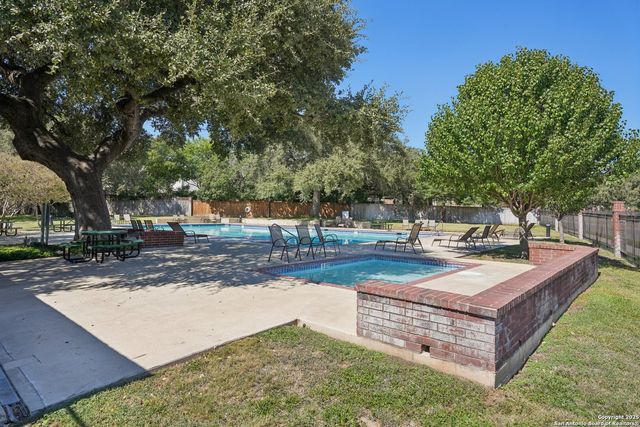 9403 Oakwood, San Antonio, TX 78254