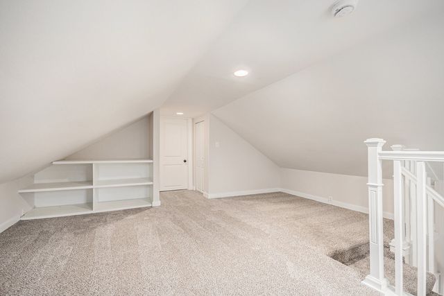 247 N West Road, Lombard, IL 60148